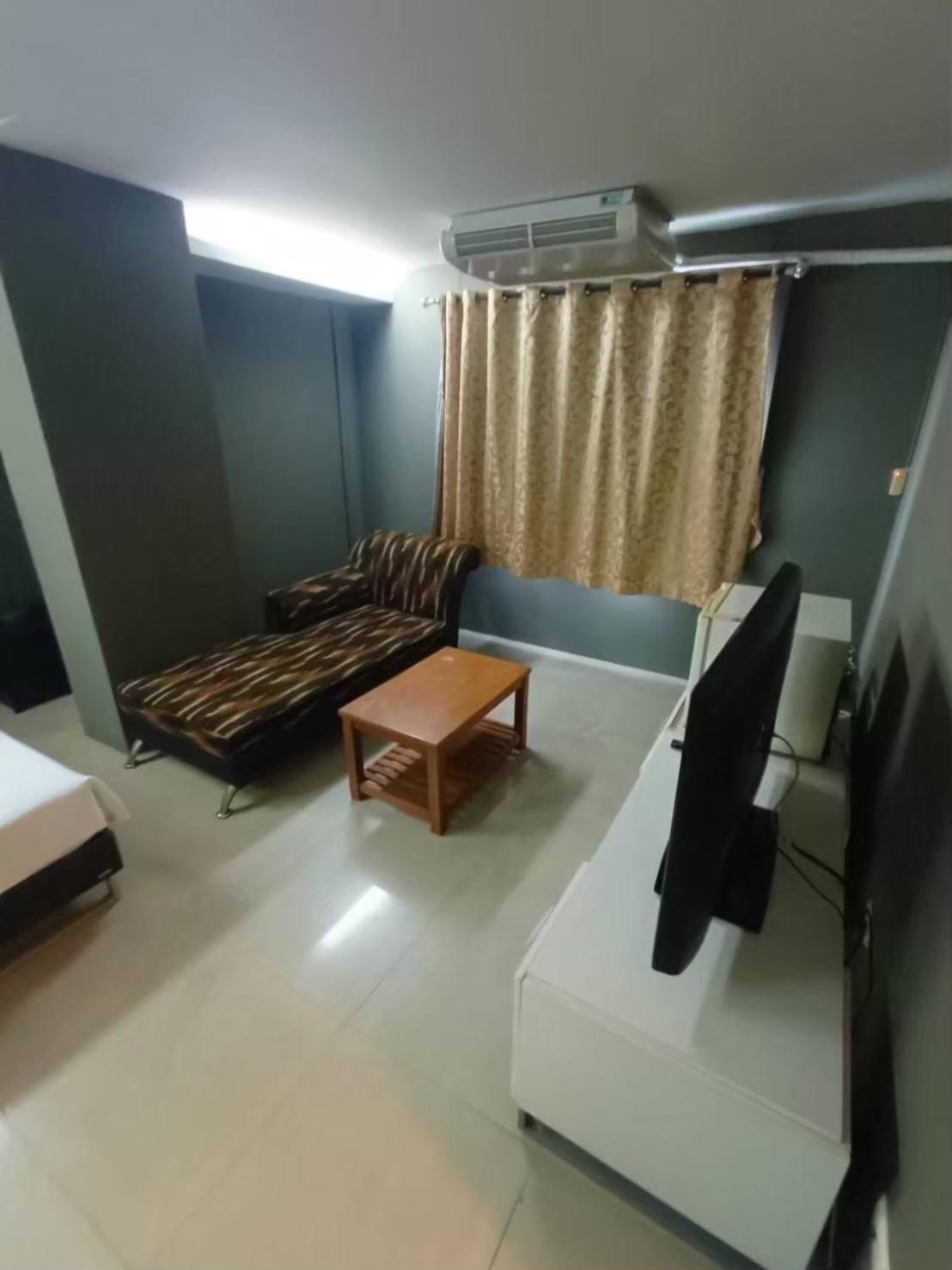 Centric Place Hotel Bangkok Luaran gambar